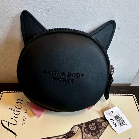 Bath & Body Works Black Cat Coin Purse with Pink Bow - Picture 2 of 2